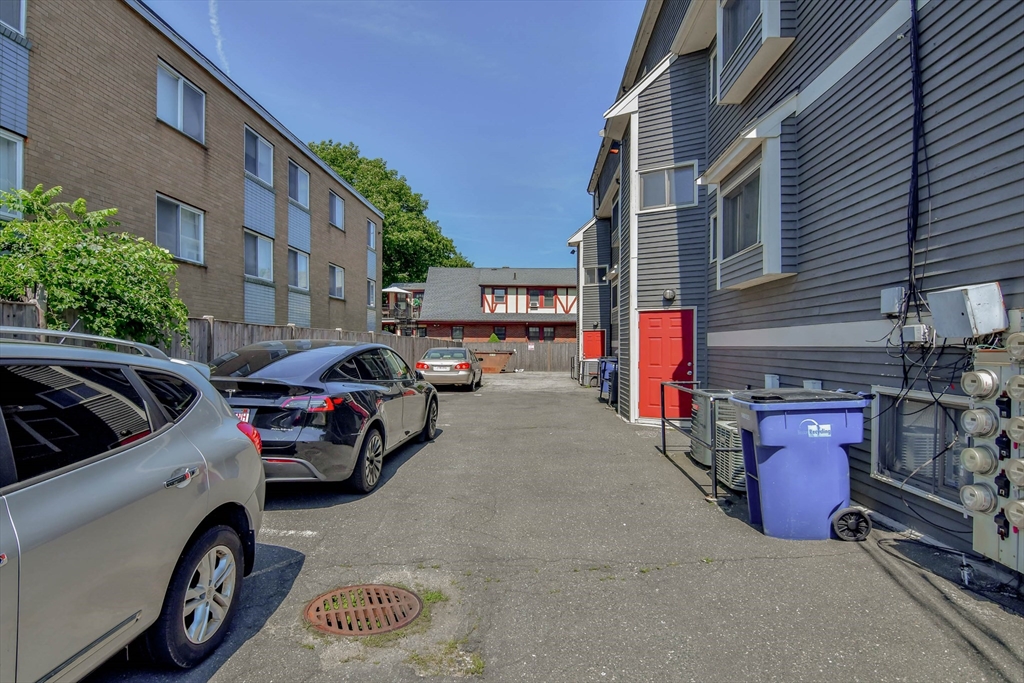 4873 Washington St # 2