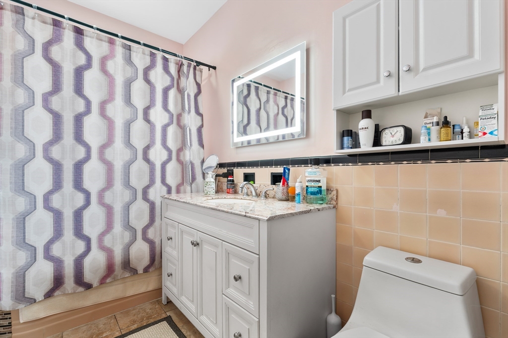 54 Revere Beach Pkwy