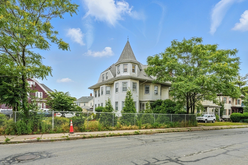 54 Revere Beach Pkwy