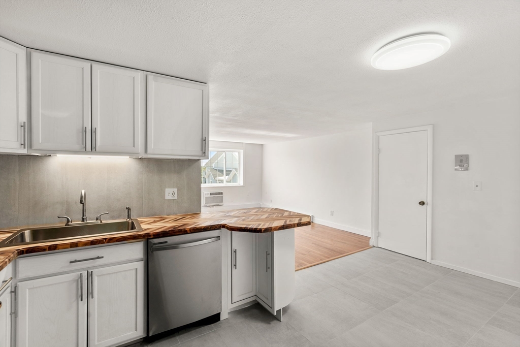 15 Staples Avenue # 41