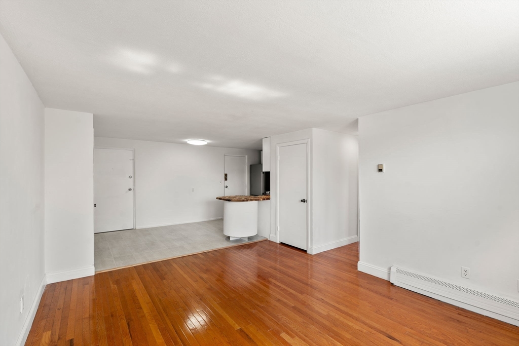 15 Staples Avenue # 41