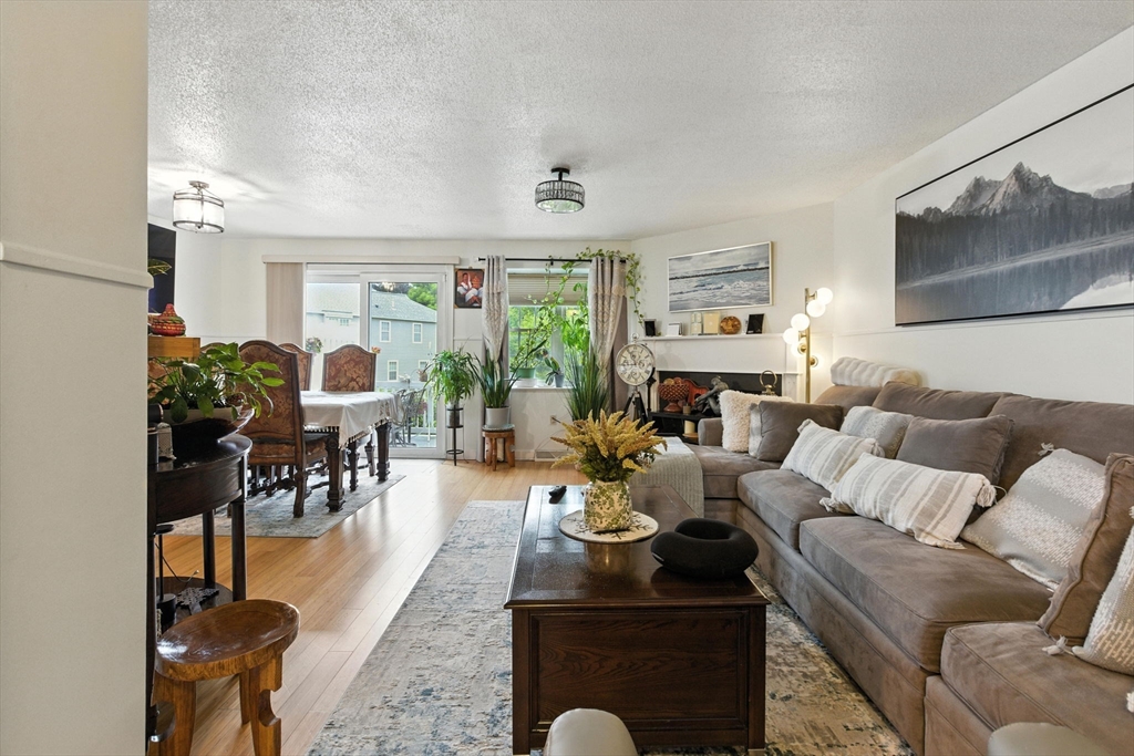 102 Chapman Pl # 102