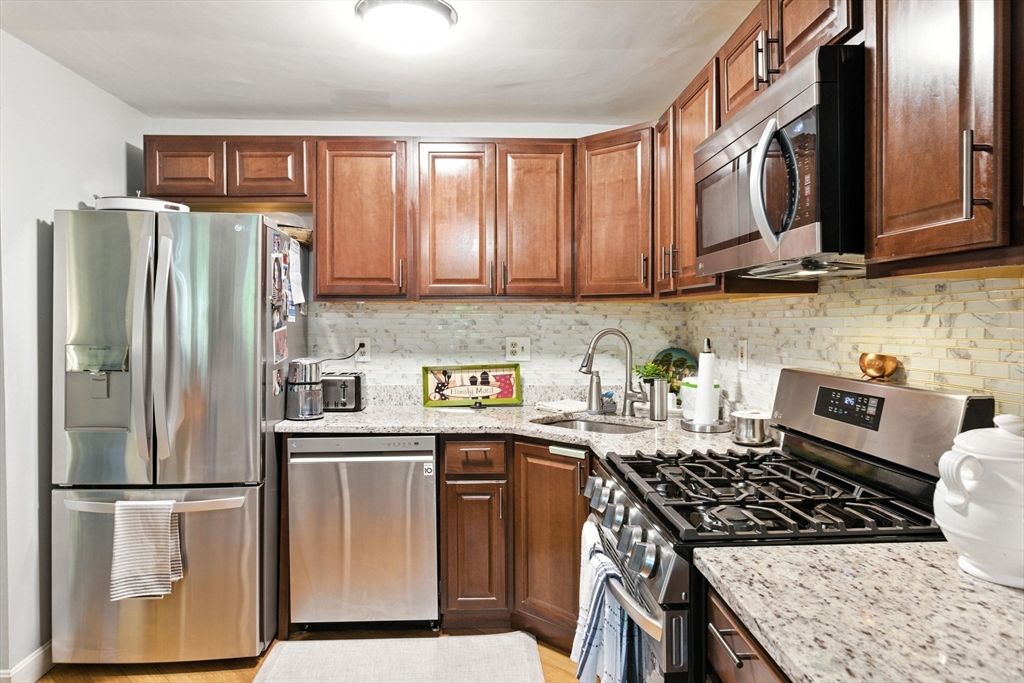 102 Chapman Pl # 102