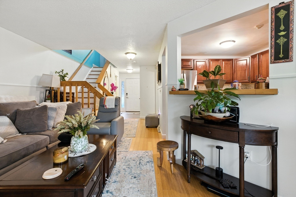 102 Chapman Pl # 102