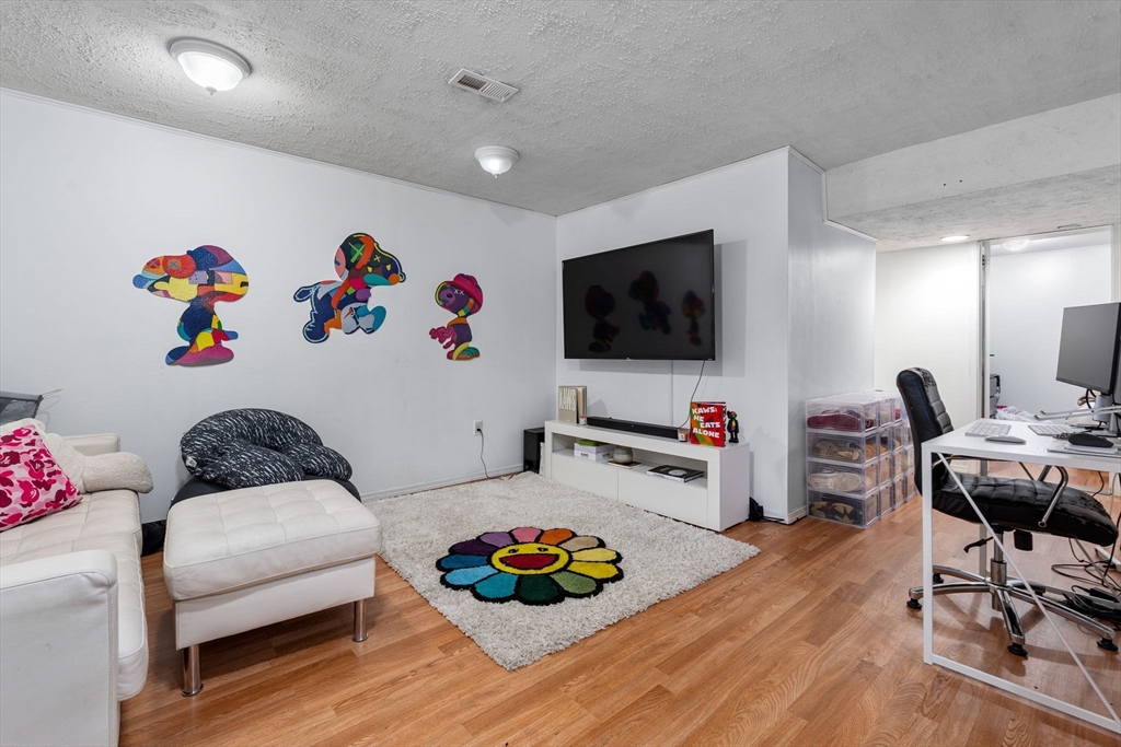 1442 Hyde Park Avenue # 1442