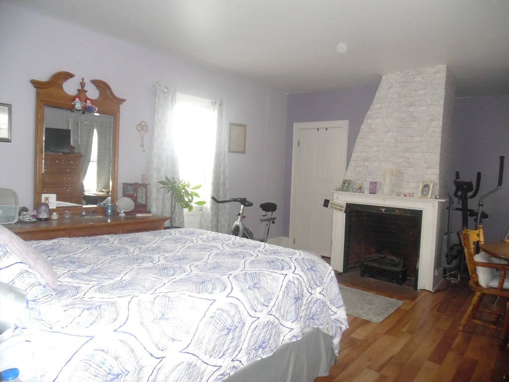 72 State Street, New Bedford