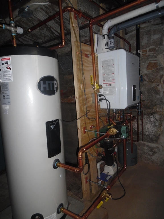 72 State Street, New Bedford