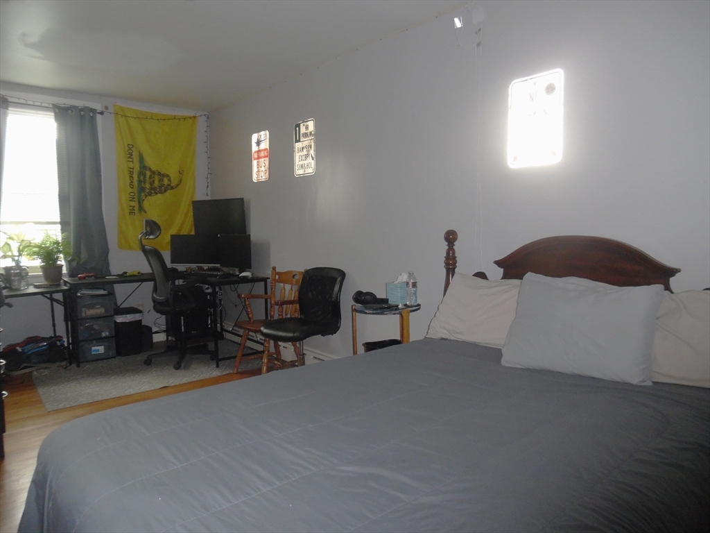 72 State Street, New Bedford