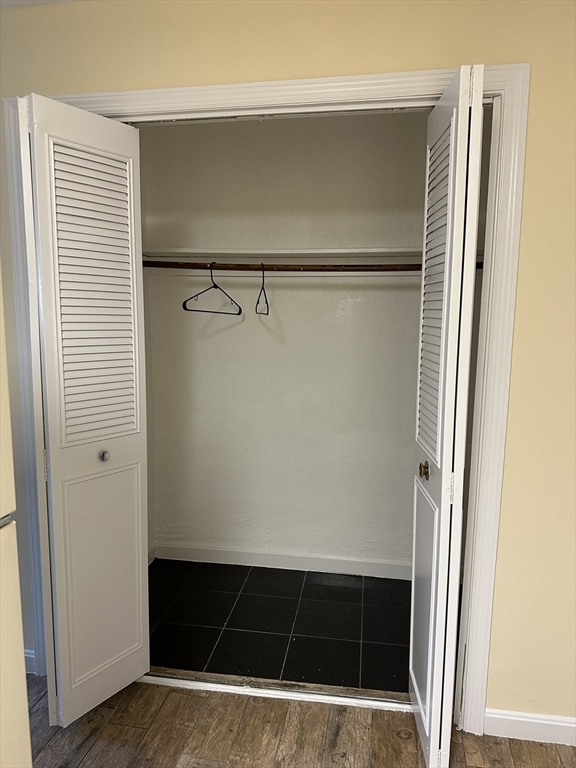 800 Hyde Park Ave # 5