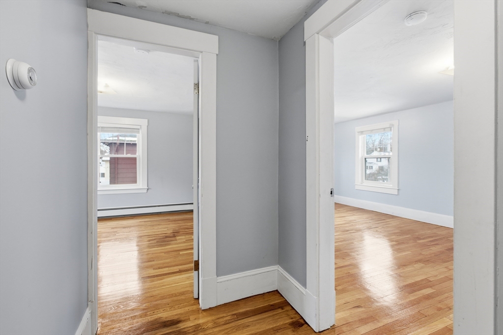 21 Gates Ave, Hudson