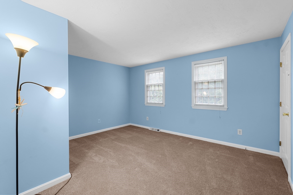 19 Camelot Ct # 19