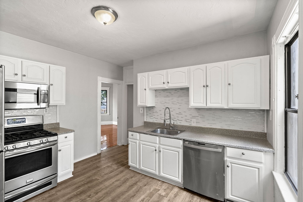 76 Bellevue St
