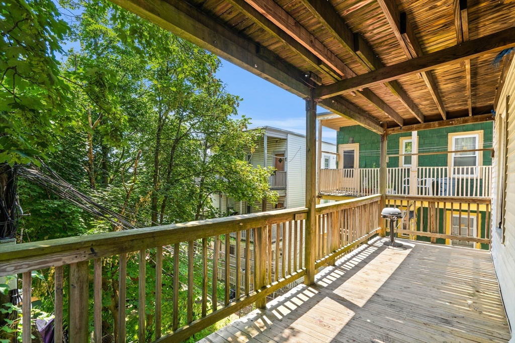 76 Bellevue St