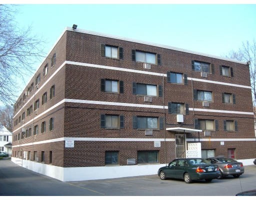 18 Glencoe Street # 42