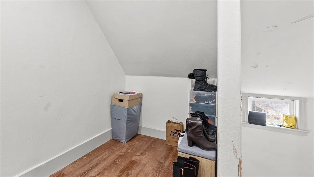 6-8 Crescent Street # 6