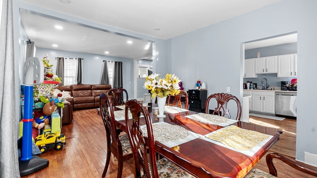 6-8 Crescent Street # 6