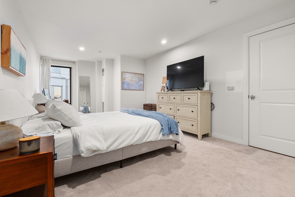 1910 Dorchester Ave # 515