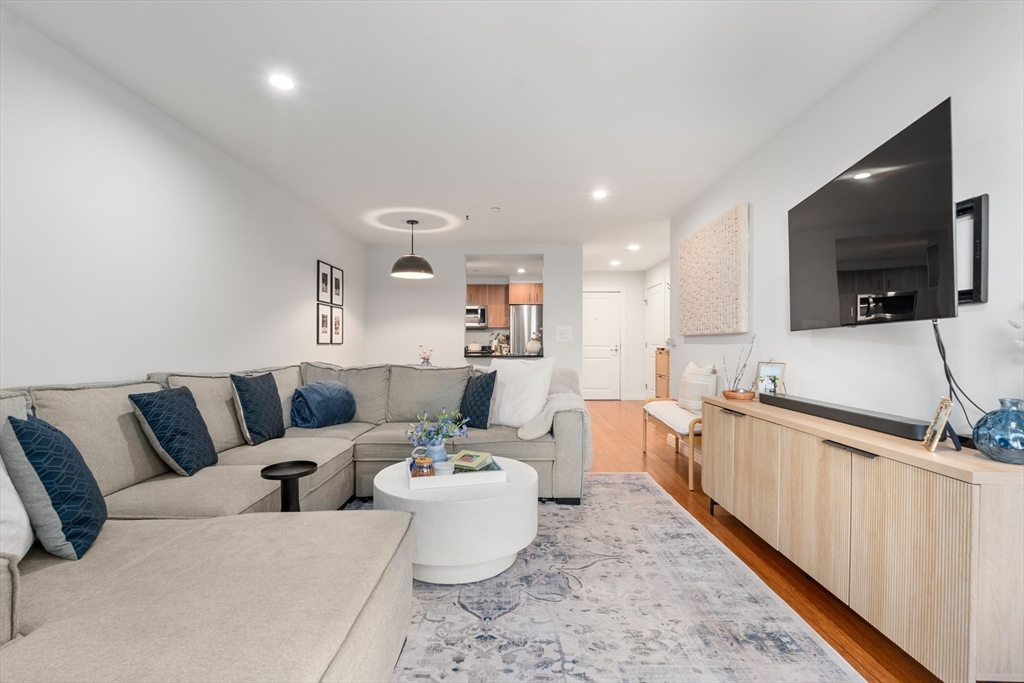 1910 Dorchester Ave # 515