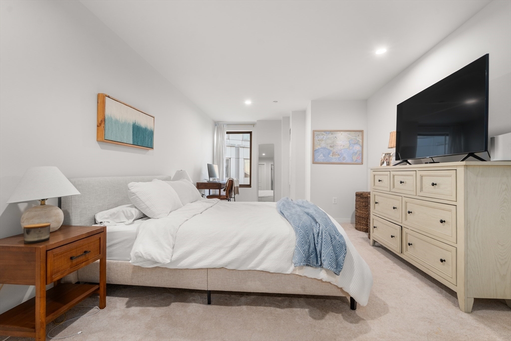 1910 Dorchester Ave # 515