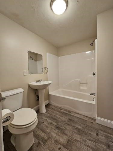 204 N Franklin St # 2