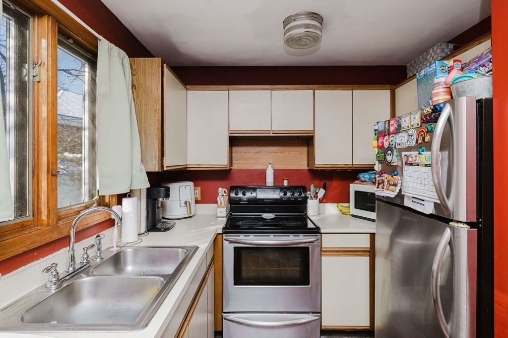 195 Crescent St. # 3