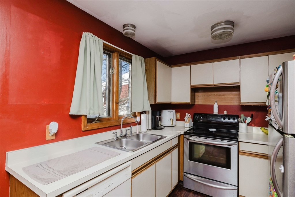 195 Crescent St. # 3