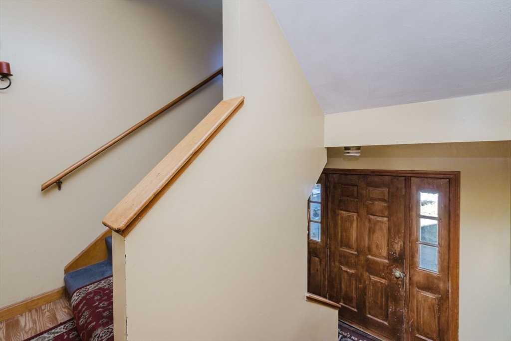 195 Crescent St. # 3