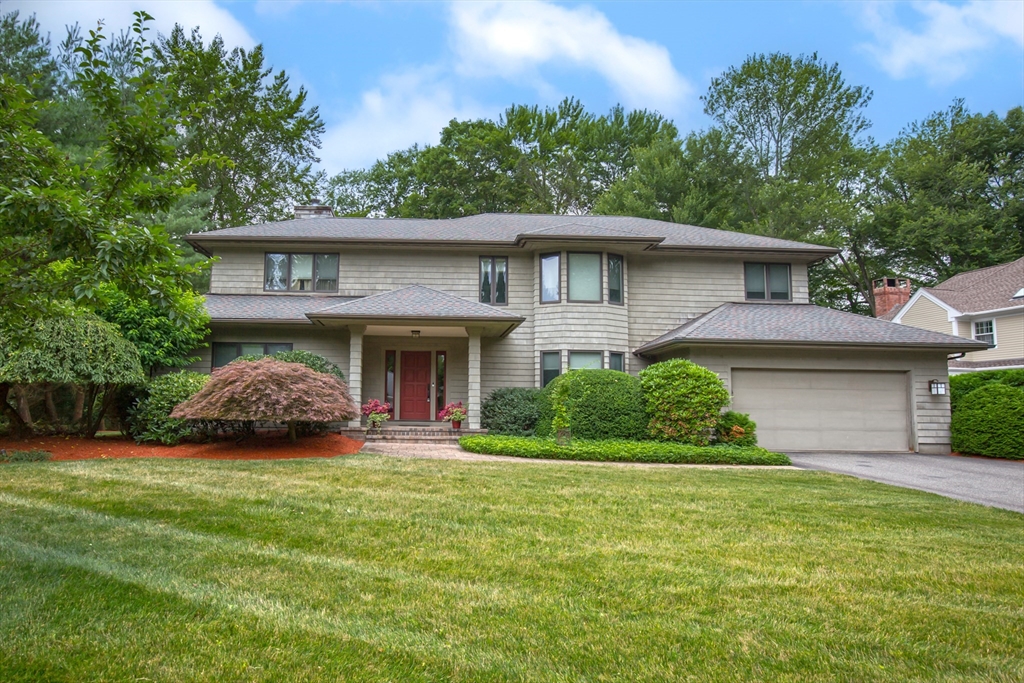70 Tennyson Dr