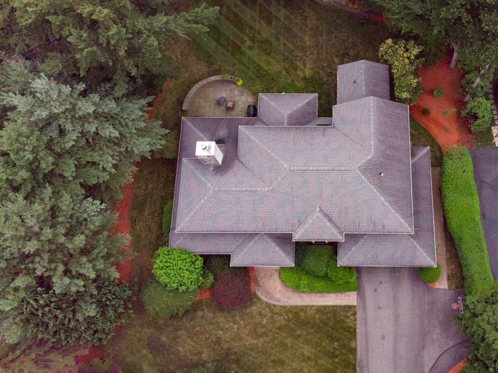 70 Tennyson Dr