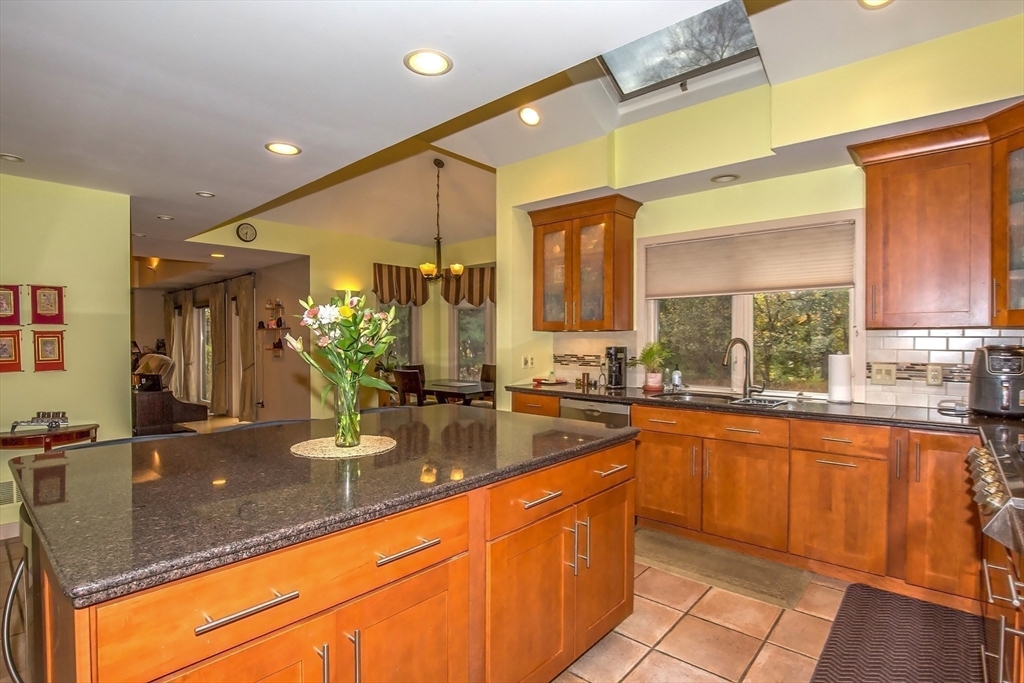 70 Tennyson Dr