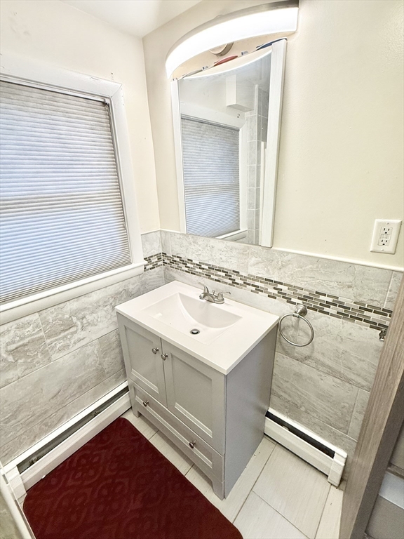 21 Simmons Ave