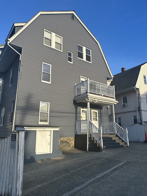 160 Washington St # 4