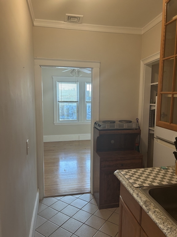 160 Washington St # 4