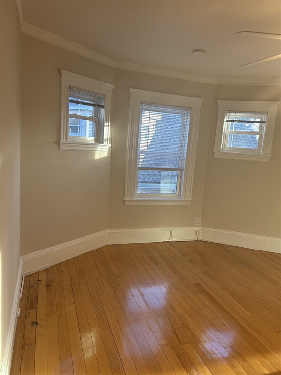 160 Washington St # 4