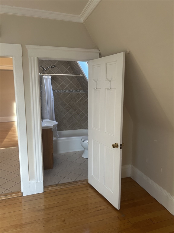 160 Washington St # 4