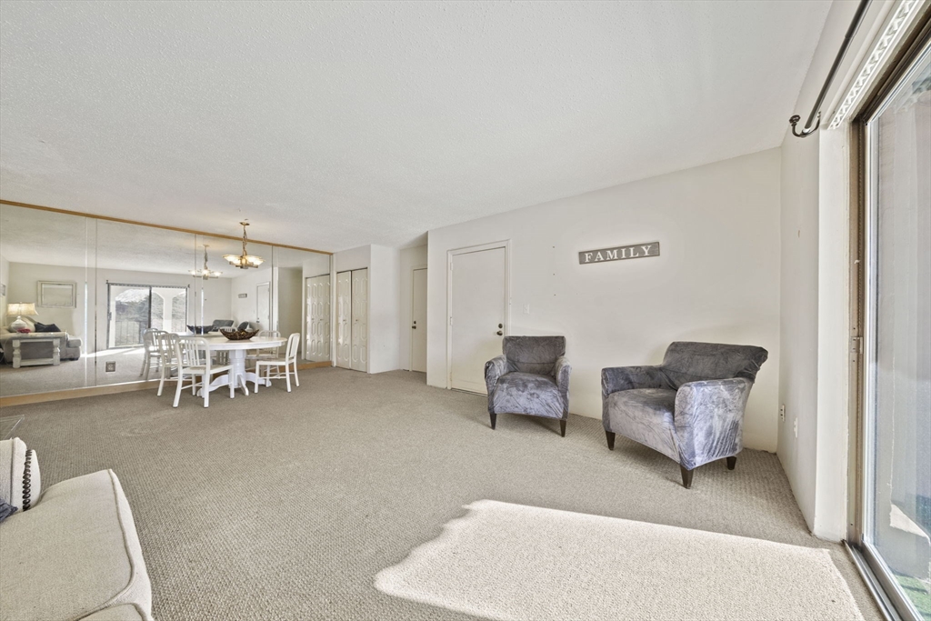 685 Oak St # 9 Unit: 12-9