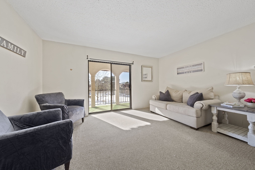 685 Oak St # 9 Unit: 12-9