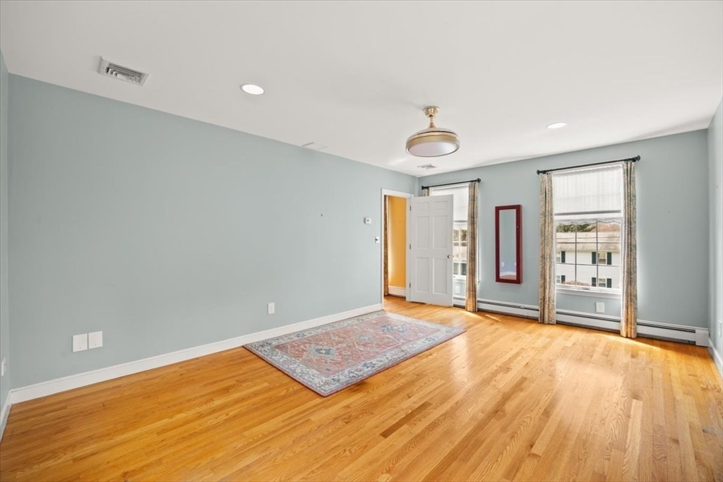 19 Crapo St