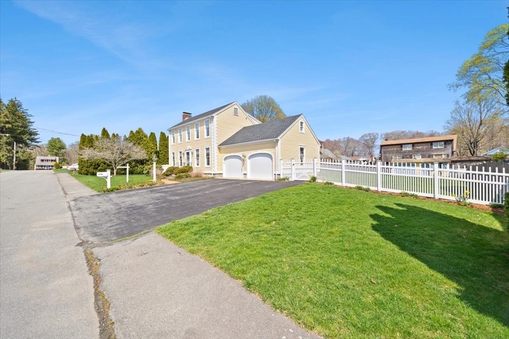 19 Crapo St