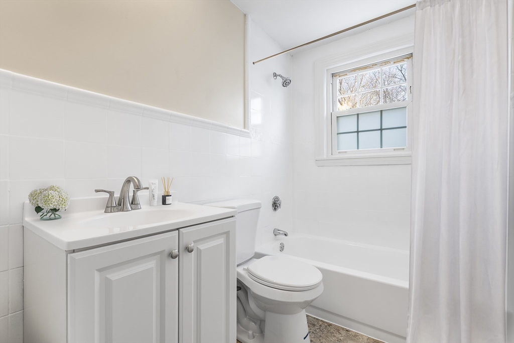24 Belnel Rd