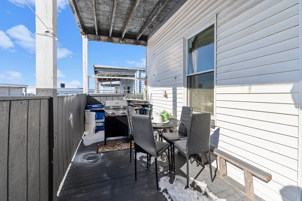 8 Elder St