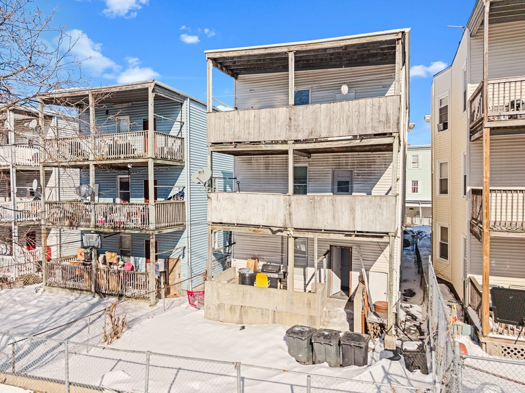 8 Elder St