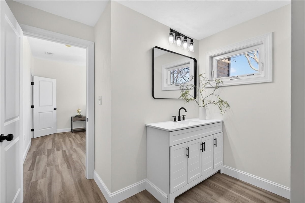 34 Winthrop St