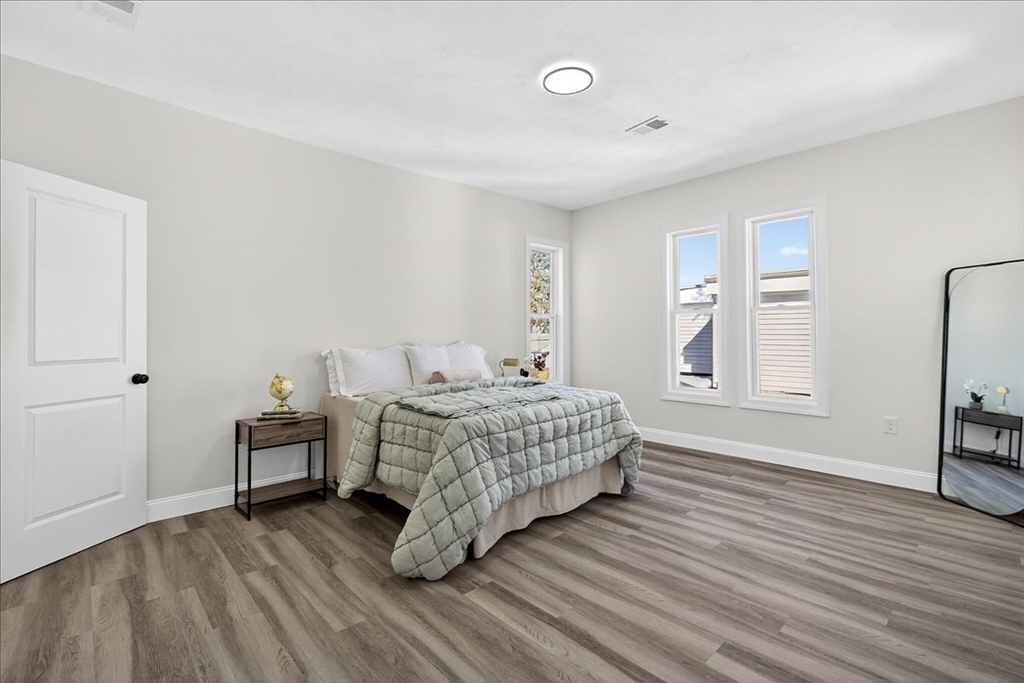 34 Winthrop St