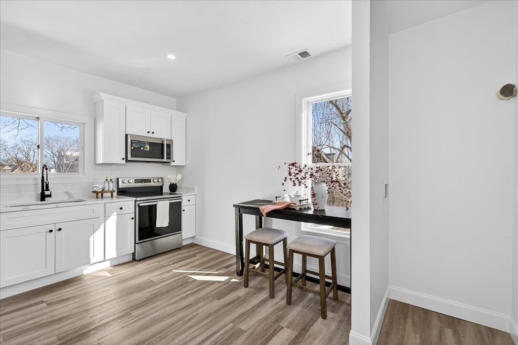 34 Winthrop St