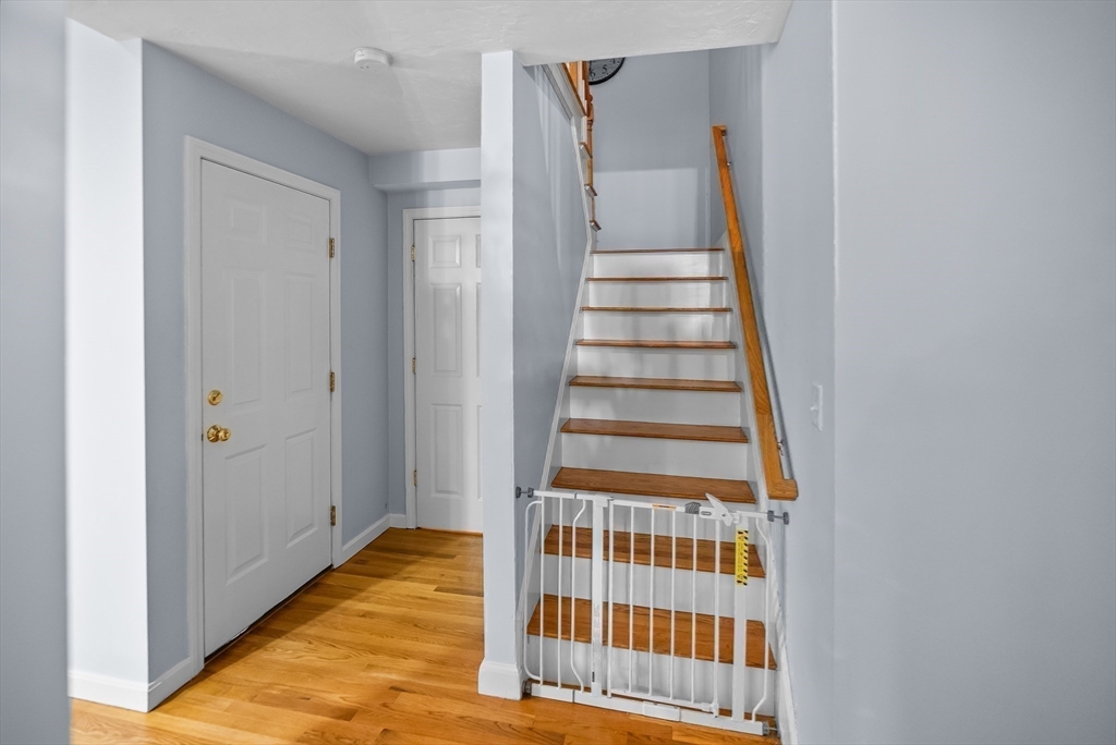 107 Meadow Ln # 107