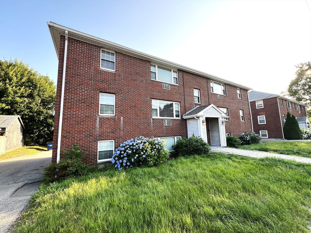 479 Sea Street # 2