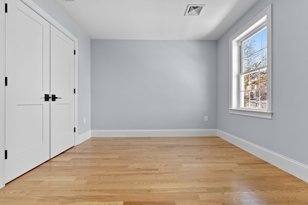 35 Liberty Ave