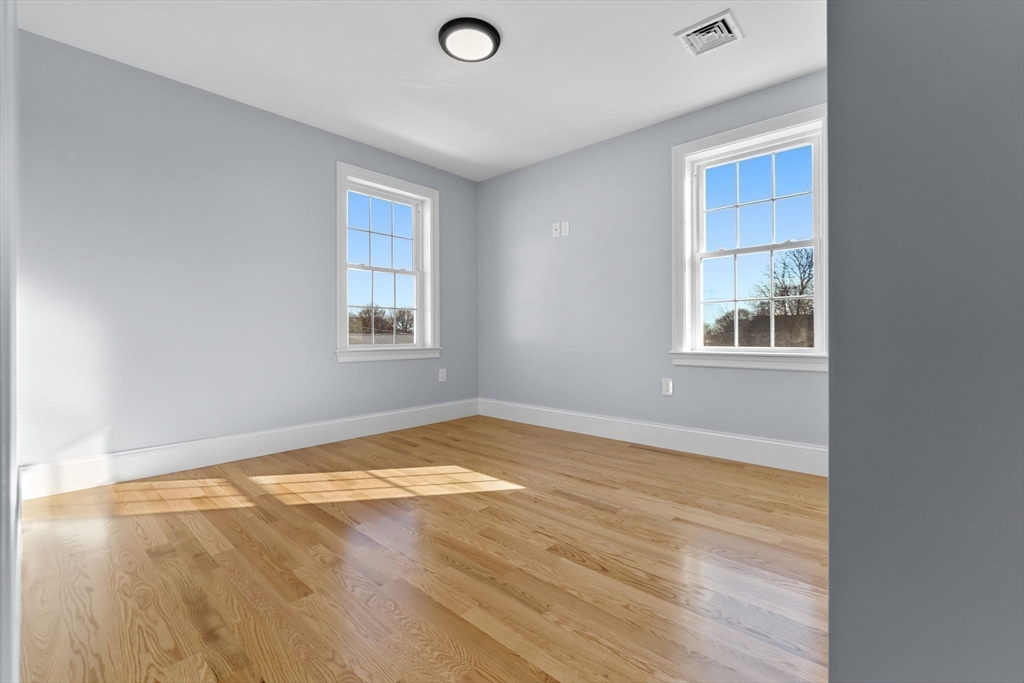 35 Liberty Ave