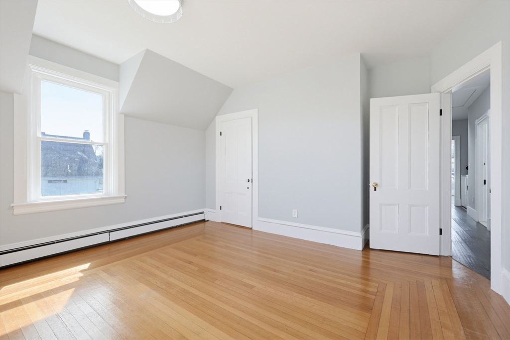 46 Bancroft